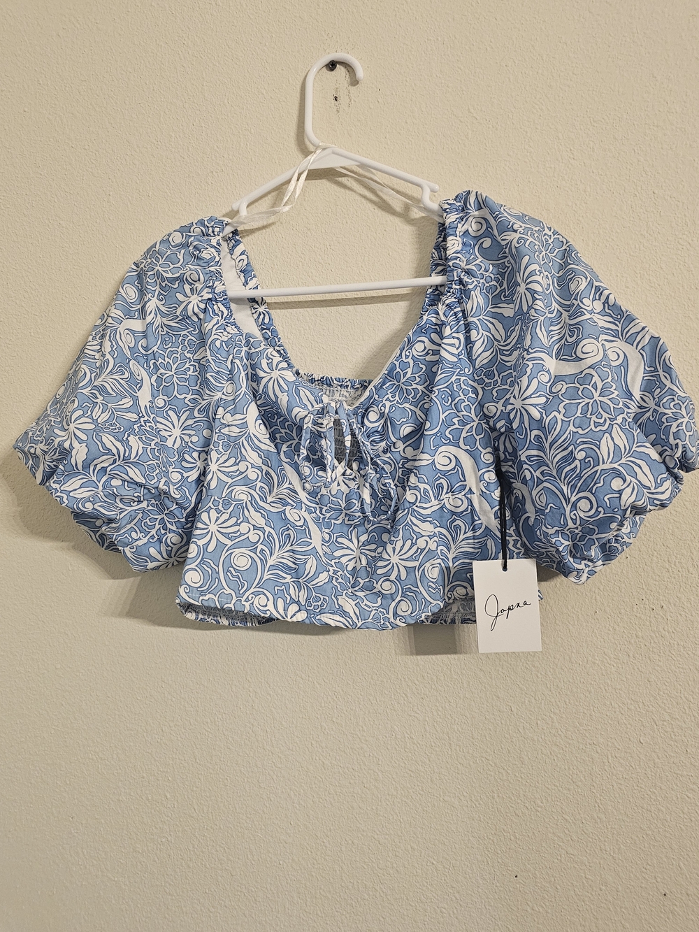 Japna Blue and White Floral Puff-Sleeve Crop Top